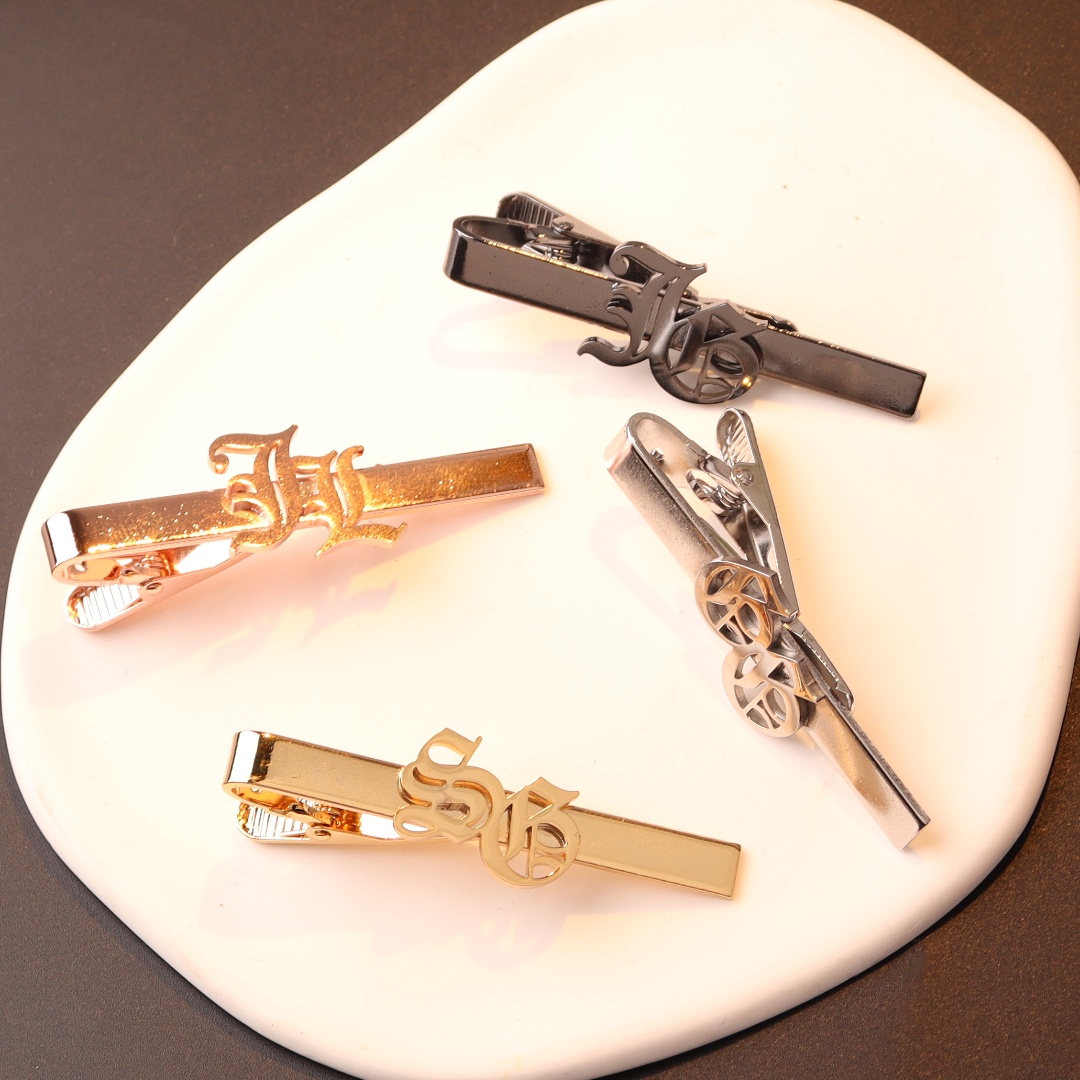 Spinka do krawata z inicjałami – Tie Clip Silver recenzja i cena